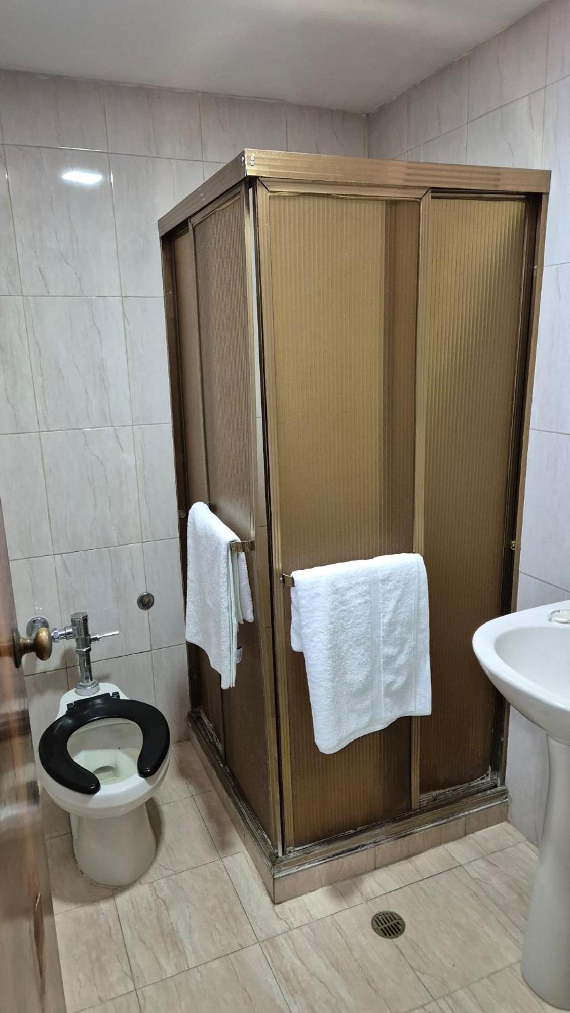 Hotel Grand Galaxie การากัส ภายนอก รูปภาพ