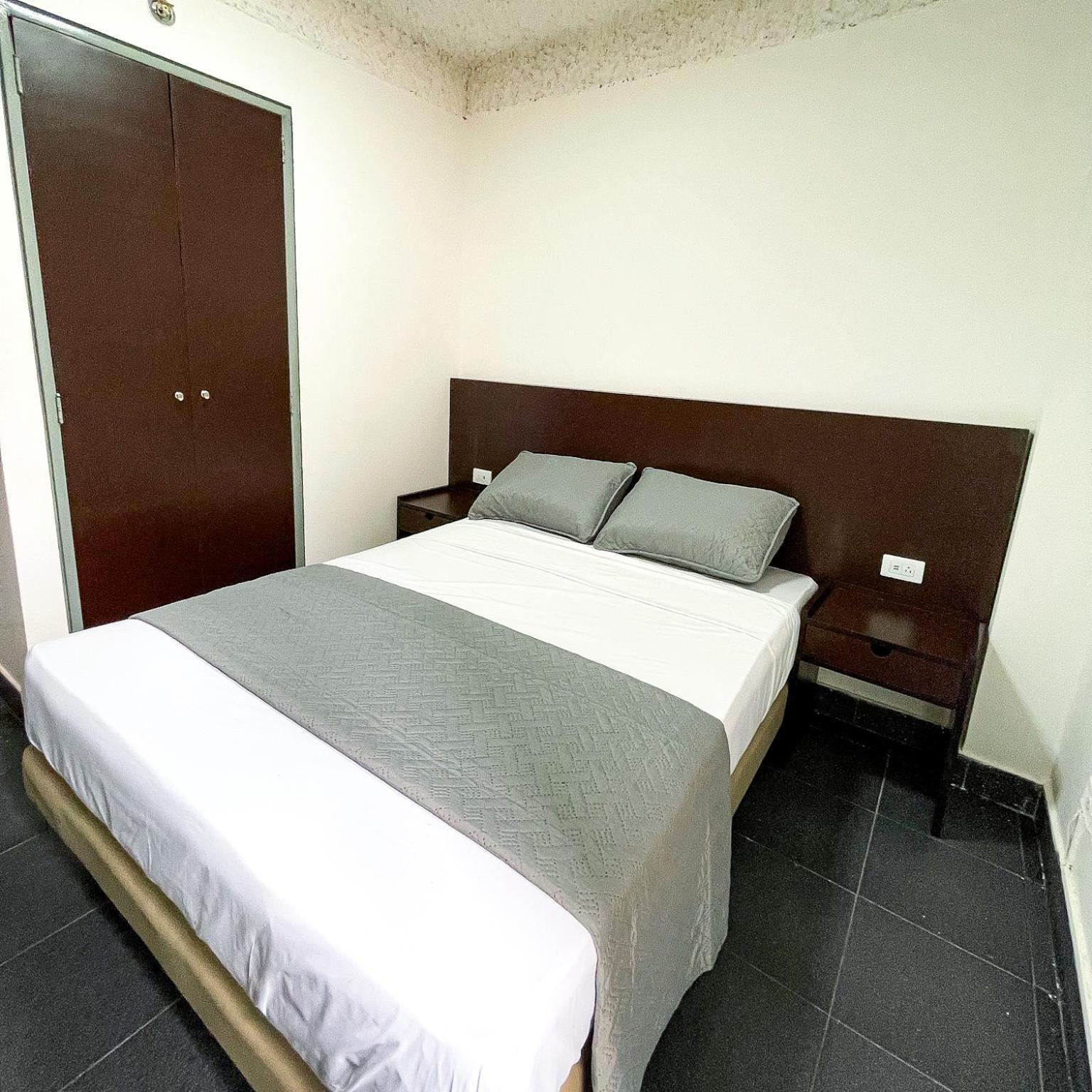 Hotel Grand Galaxie การากัส ภายนอก รูปภาพ